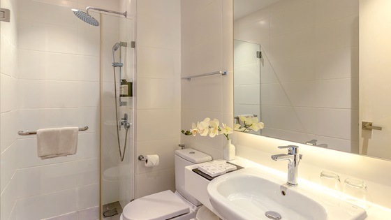 Shama Suasana Johor Bahru - Executive Two Bedroom Suite Bathroom - Shama Suasana Johor Bahru