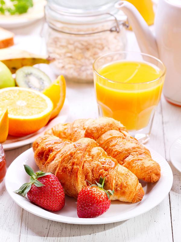 Relaxing Dining Retreat