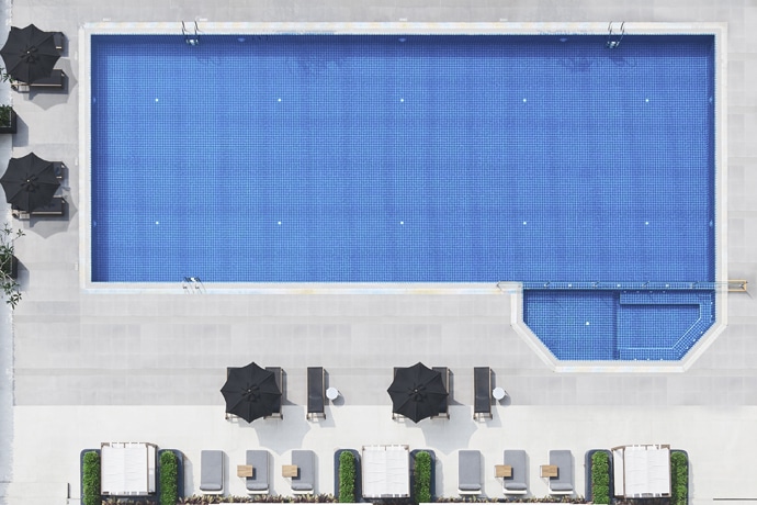 室外游泳池 - 莎玛阿索克湖景服务式公寓