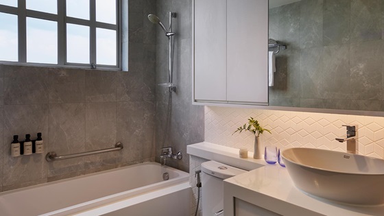Three Bedroom Panoramic View - Second Bathroom - 샤마 레이크뷰 아속 방콕