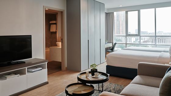 Studio - Twin Beds Living Area - Shama Lakeview Asoke Bangkok