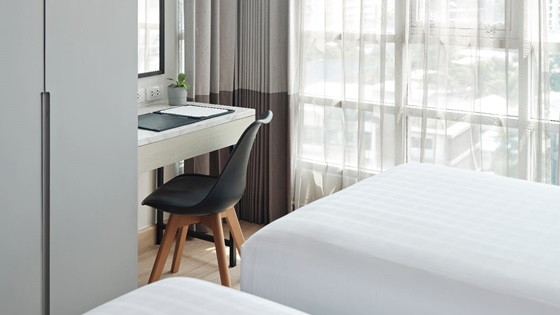 Studio - Twin Beds Working Corner - 샤마 레이크뷰 아속 방콕