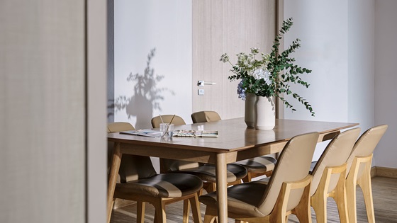 Three Bedroom Lakeview - Dining - 샤마 레이크뷰 아속 방콕
