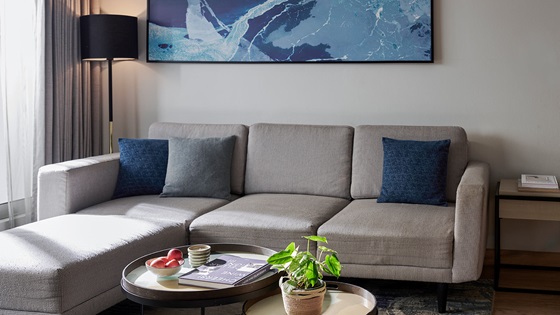 Three Bedroom Lakeview - Living Area - 샤마 레이크뷰 아속 방콕