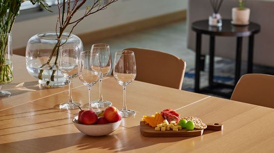 Three Bedroom Panoramic View - Dining Area