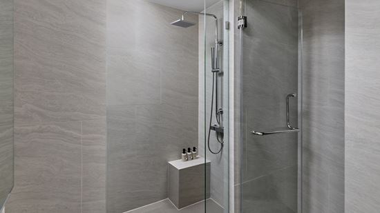 Grand Deluxe Two Bedroom Loft Corner - Stand Shower Bathroom