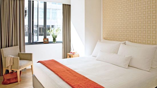 Luxury One Bedroom - Bedroom