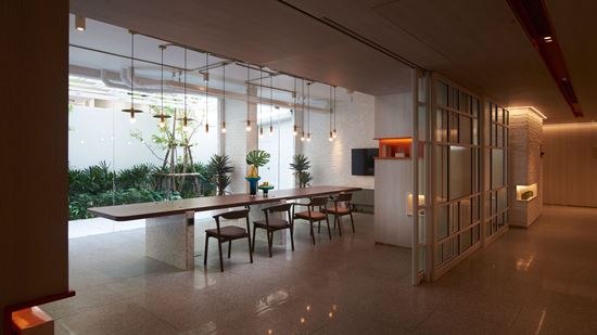 Lobby Lobby