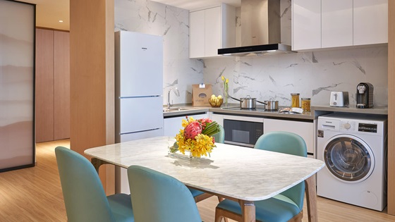 Two Bedroom Suite - Dining Area and Kitchenette - Shama Serviced Apartments Zijingang Hangzhou