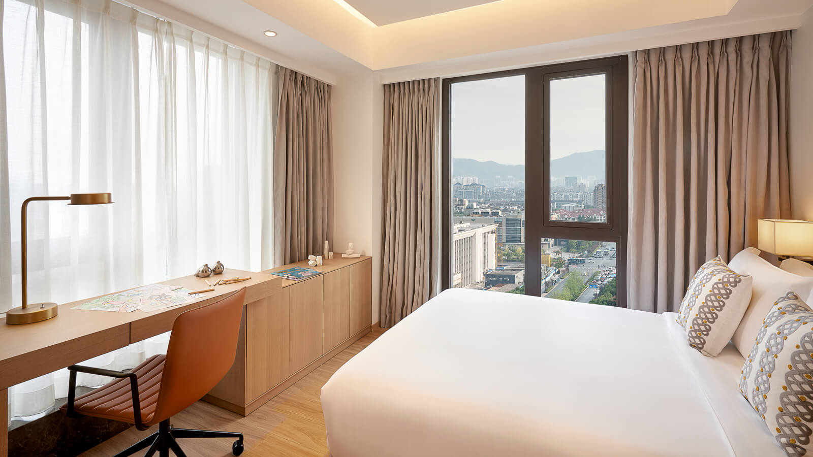 Two Bedroom Suite Second Bedroom - Shama Serviced Apartments Zijingang Hangzhou